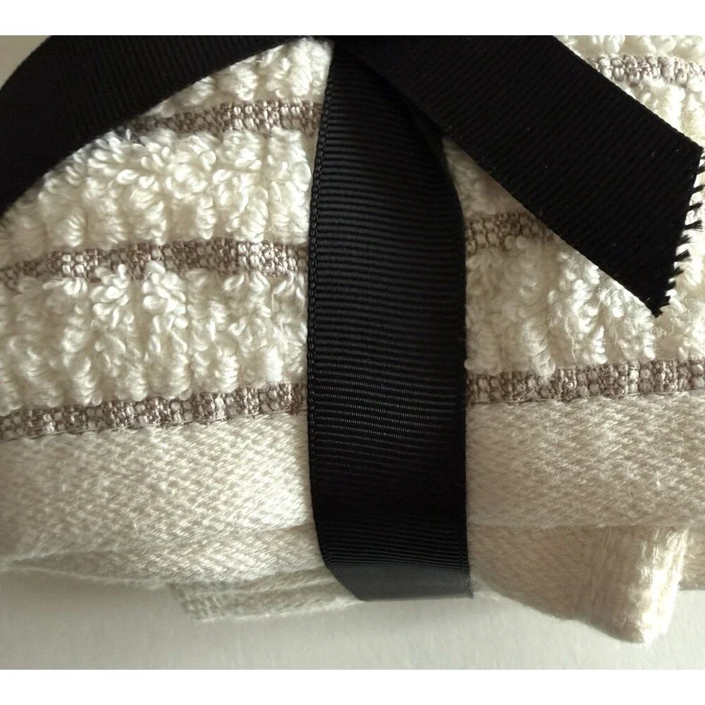 DKNY Facecloths Washcloths Set of 4 Textured Ivory Gray Stripes 100% Cotton